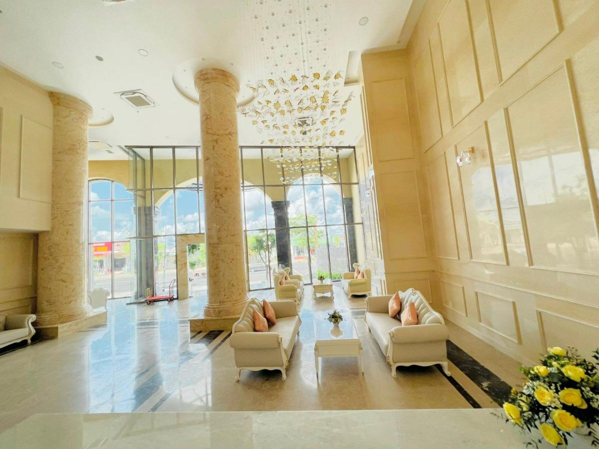 Mai Vy Hotel Tay Ninh Exteriör bild
