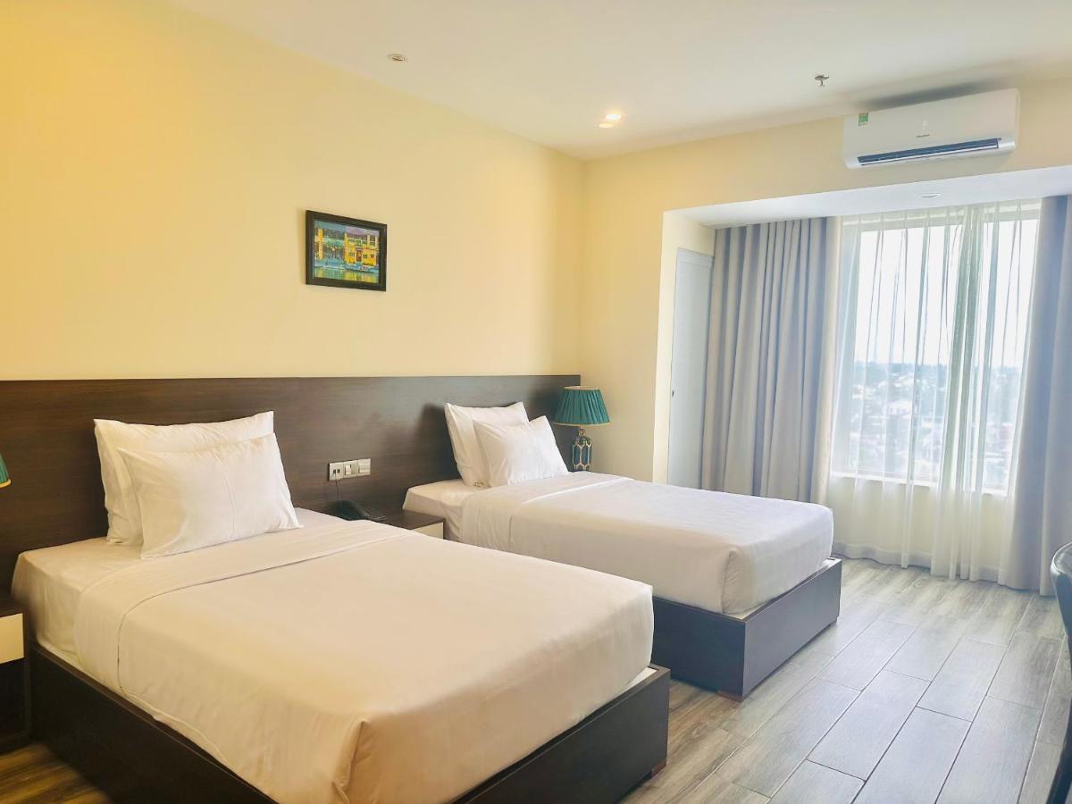 Mai Vy Hotel Tay Ninh Exteriör bild