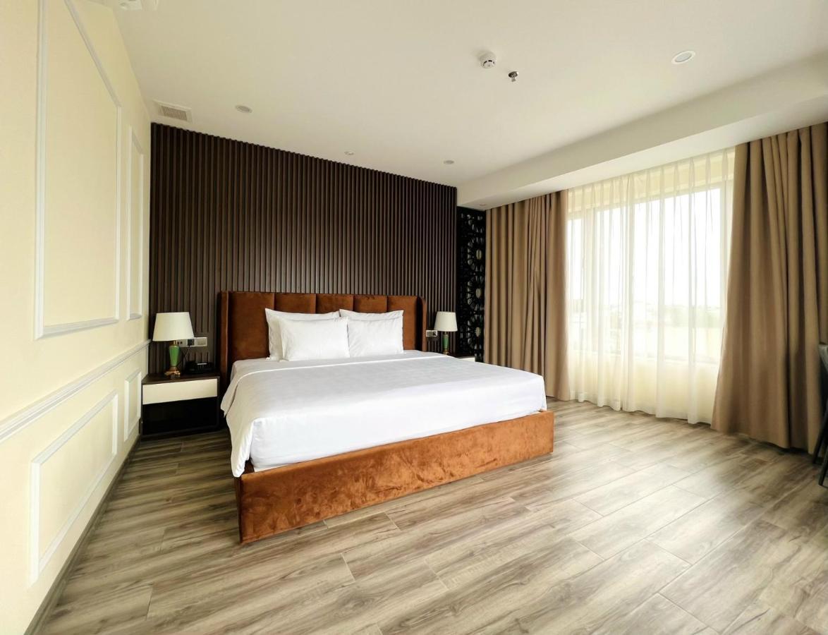 Mai Vy Hotel Tay Ninh Exteriör bild