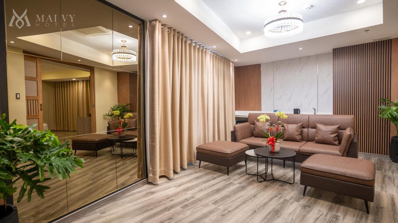 Mai Vy Hotel Tay Ninh Exteriör bild