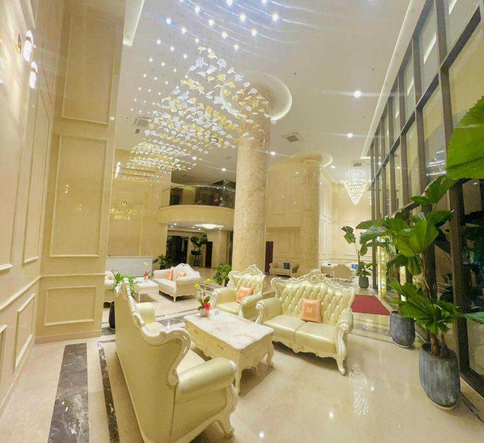 Mai Vy Hotel Tay Ninh Exteriör bild