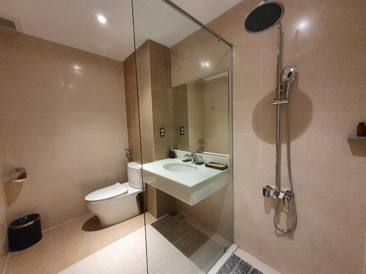 Mai Vy Hotel Tay Ninh Exteriör bild